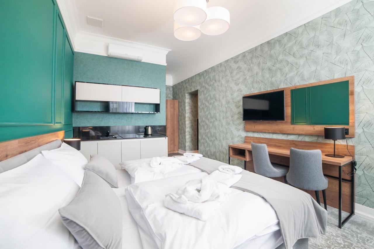 Vinfort Aparthotel Kraków Exteriör bild