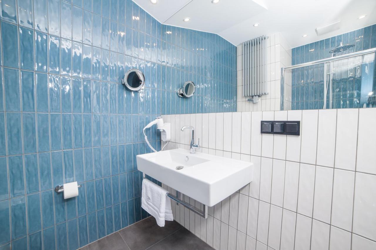 Vinfort Aparthotel Kraków Exteriör bild